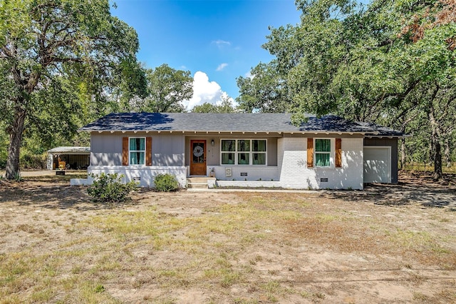 ranch-style house with a front yard