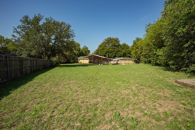 5903 Crowley Rd, Edgecliff Village, TX 76134 - view of yard