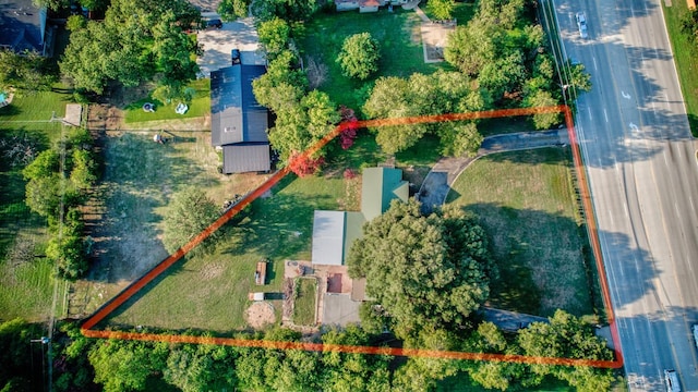 5903 Crowley Rd, Edgecliff Village, TX 76134 - aerial view of property's location with property parcel outlined