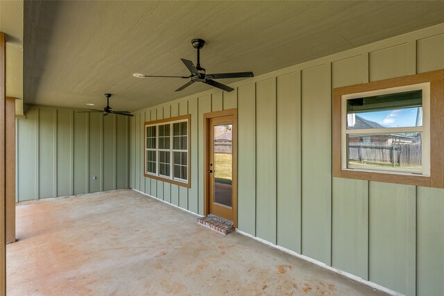 view of patio with ceiling fan