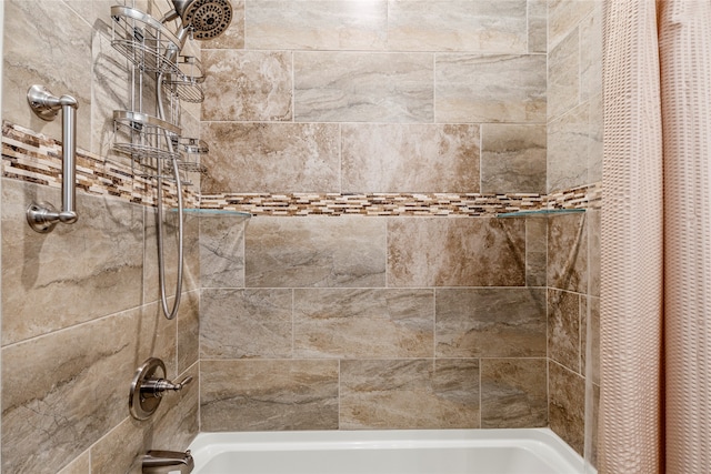 bathroom with shower / tub combo