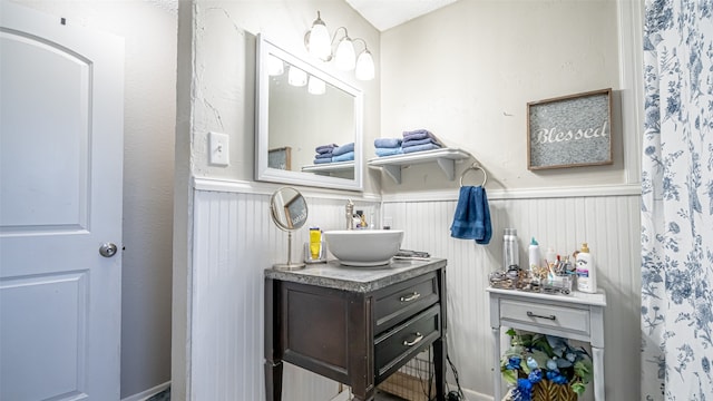 bathroom with vanity