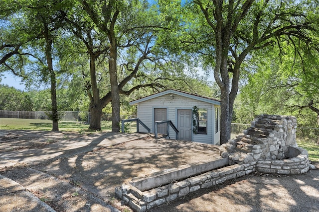 view of outbuilding