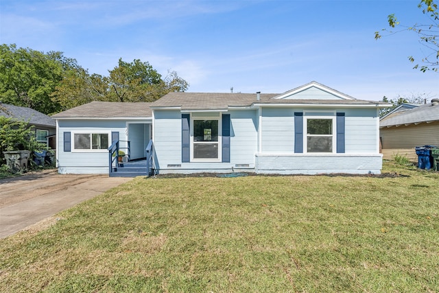 ranch-style home with a front yard