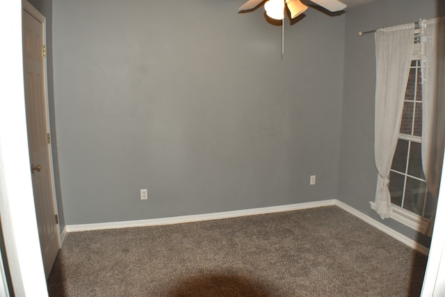 unfurnished room featuring carpet flooring and ceiling fan