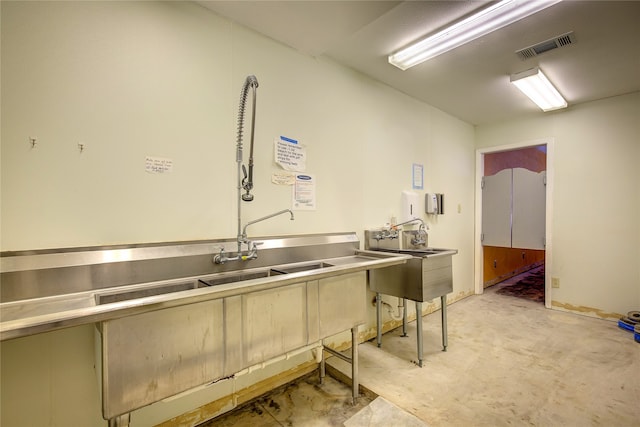 kitchen featuring sink