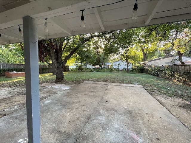 view of patio / terrace with ceiling fan