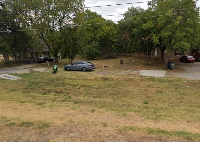 Listing photo 2 for 2916 Santa Fe St, Melissa TX 75454