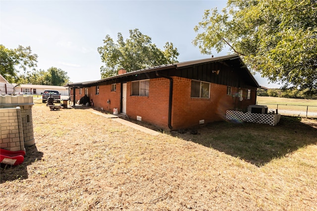 view of property exterior