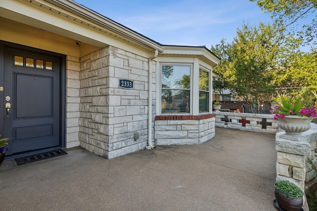 view of property entrance