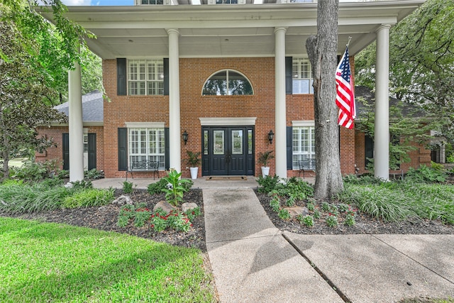 view of front of property with covered porch