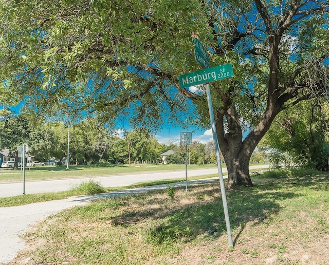 2223 Marburg St, Dallas, TX 75215 - view of exterior details