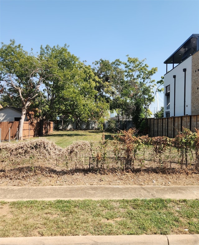 3306 Wake St, Dallas TX, 75212 land for sale