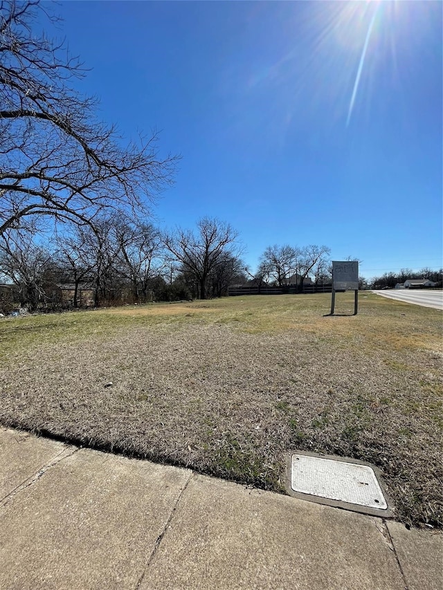 1825 Dalworth St, Grand Prairie TX, 75050 land for sale