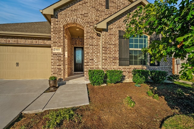 property entrance featuring a garage