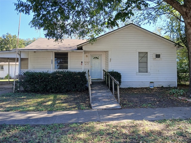 view of front of house