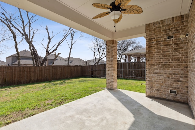 view of patio with ceiling fan