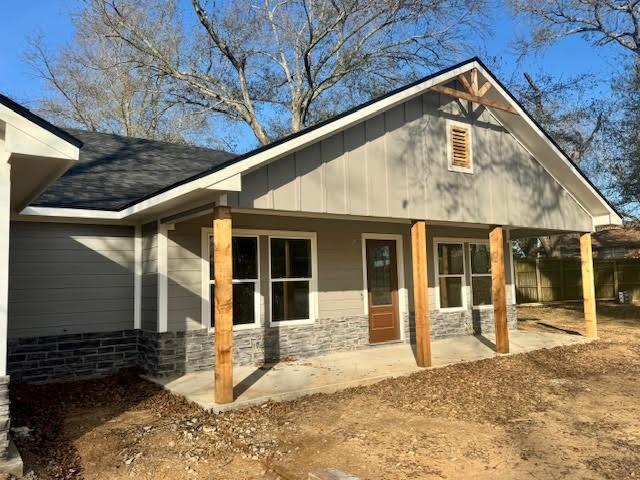 exterior space featuring covered porch