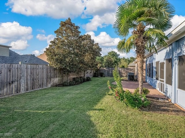 view of yard with a patio