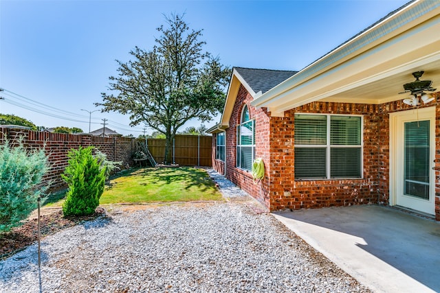 view of yard with a patio