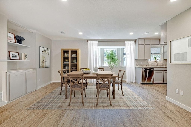 417 Lena Ln, Burleson, TX 76028 - dining room featuring light wood finished floors and recessed lighting