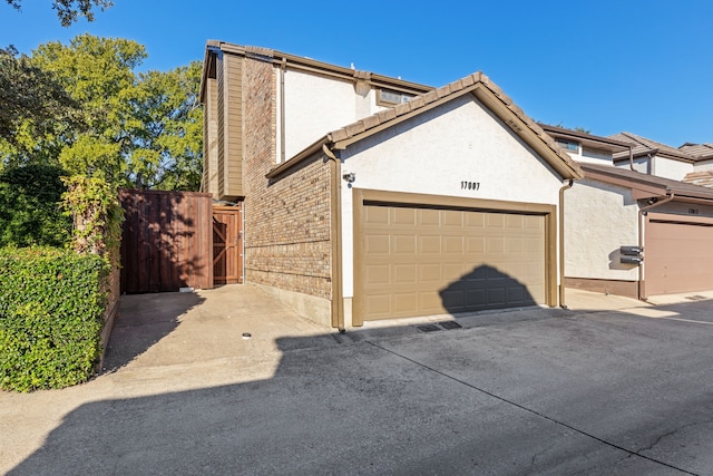 view of front of house featuring a garage