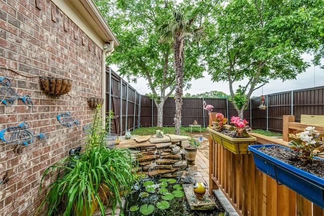 232 Touchdown Dr, Irving, TX 75063 - view of fenced backyard