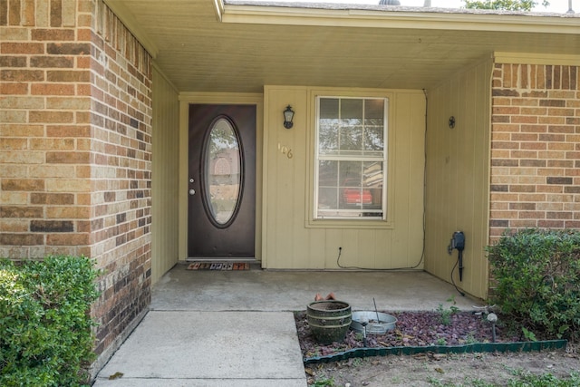 view of property entrance