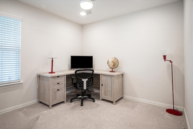 entryway featuring ceiling fan and light hardwood / wood-style floors