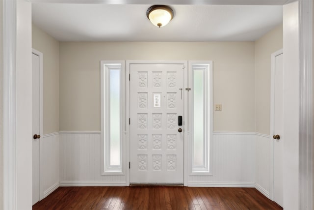 foyer featuring dark hardwood / wood-style floors