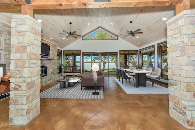 view of patio with ceiling fan and an outdoor hangout area