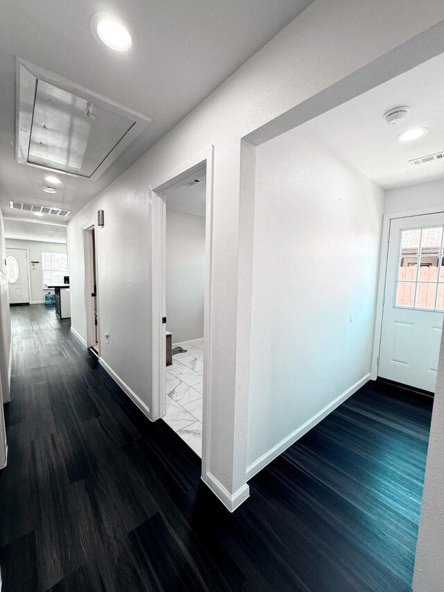 bedroom with dark wood-type flooring and ceiling fan