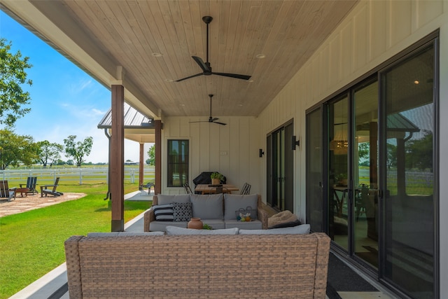 view of patio / terrace with outdoor lounge area and ceiling fan