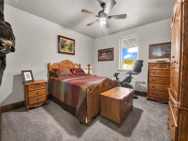 bedroom with carpet flooring and ceiling fan