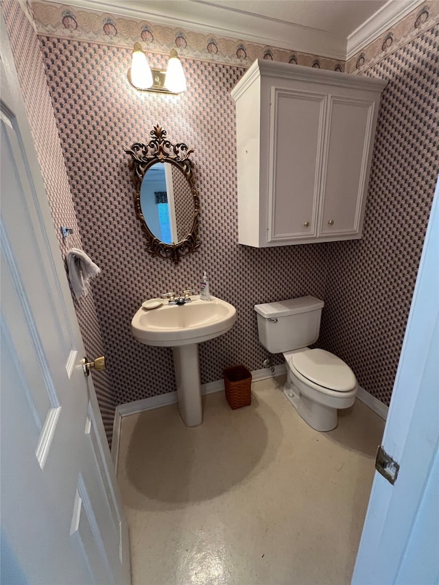 bathroom with sink and toilet