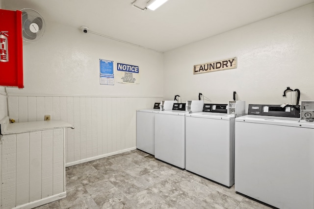 laundry room featuring washing machine and dryer