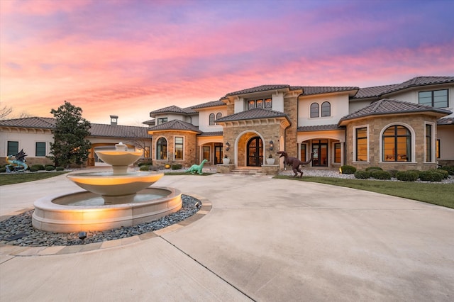 view of mediterranean / spanish-style house