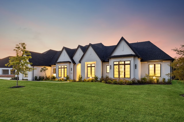 view of front of property with a front yard