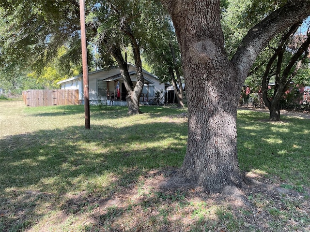 761 S Pacific St, Canton, TX 75103 - view of yard