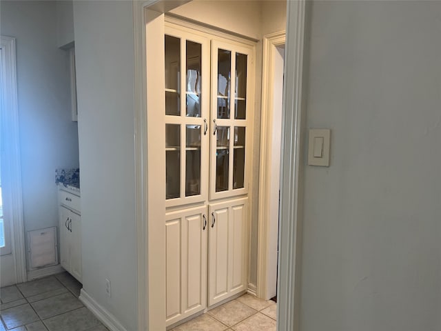 room details featuring tile patterned flooring