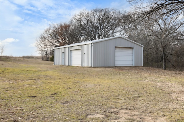 view of detached garage