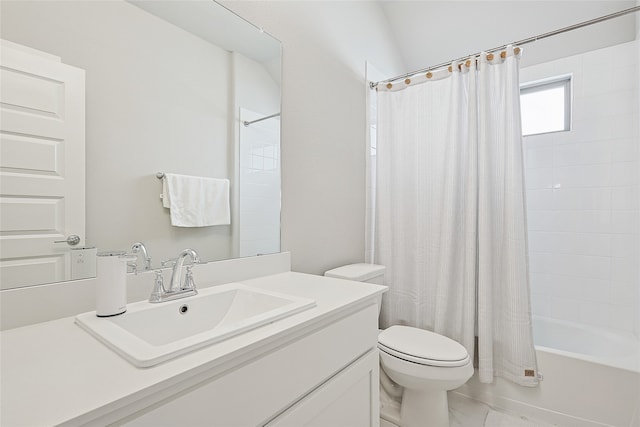 full bathroom featuring vanity, vaulted ceiling, shower / bath combo with shower curtain, and toilet