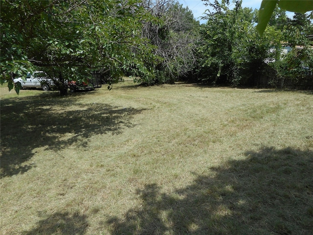 Listing photo 3 for 850 Mr Bob Dr, Midlothian TX 76065