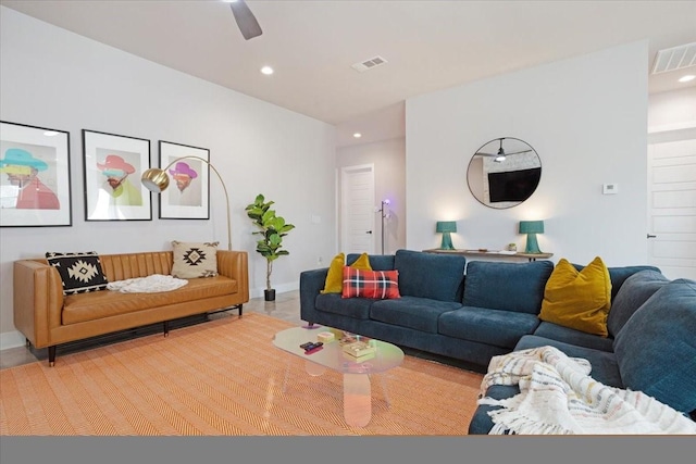2604 Flora Ln, Denison, TX 75020 - living area featuring recessed lighting, ceiling fan, and baseboards