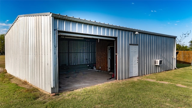 view of outdoor structure featuring a yard