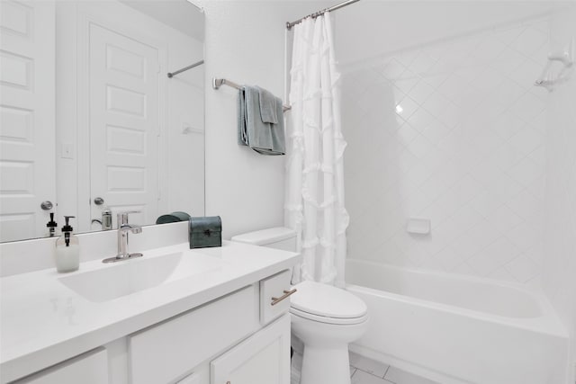 full bathroom featuring vanity, toilet, and shower / bathtub combination with curtain