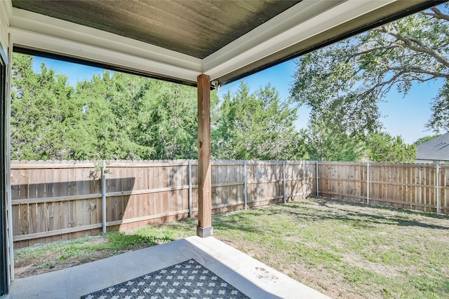 view of yard with a patio area