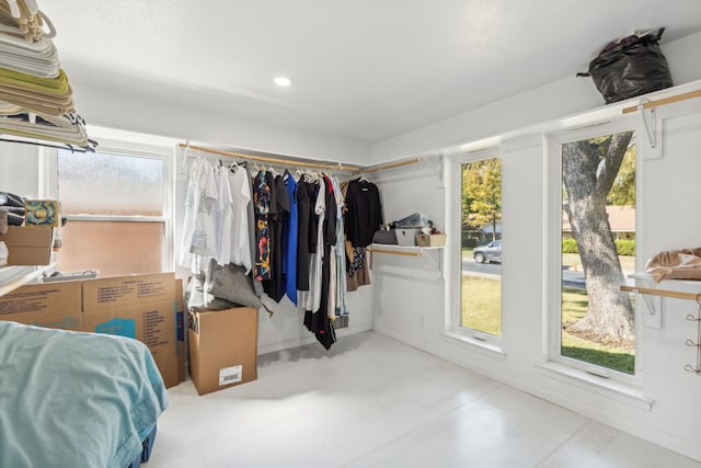 view of spacious closet