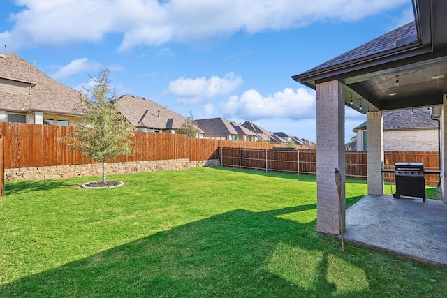 view of yard with a patio area