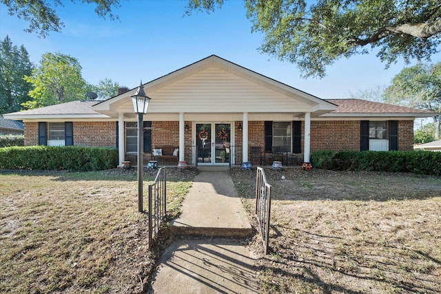 ranch-style house with a porch